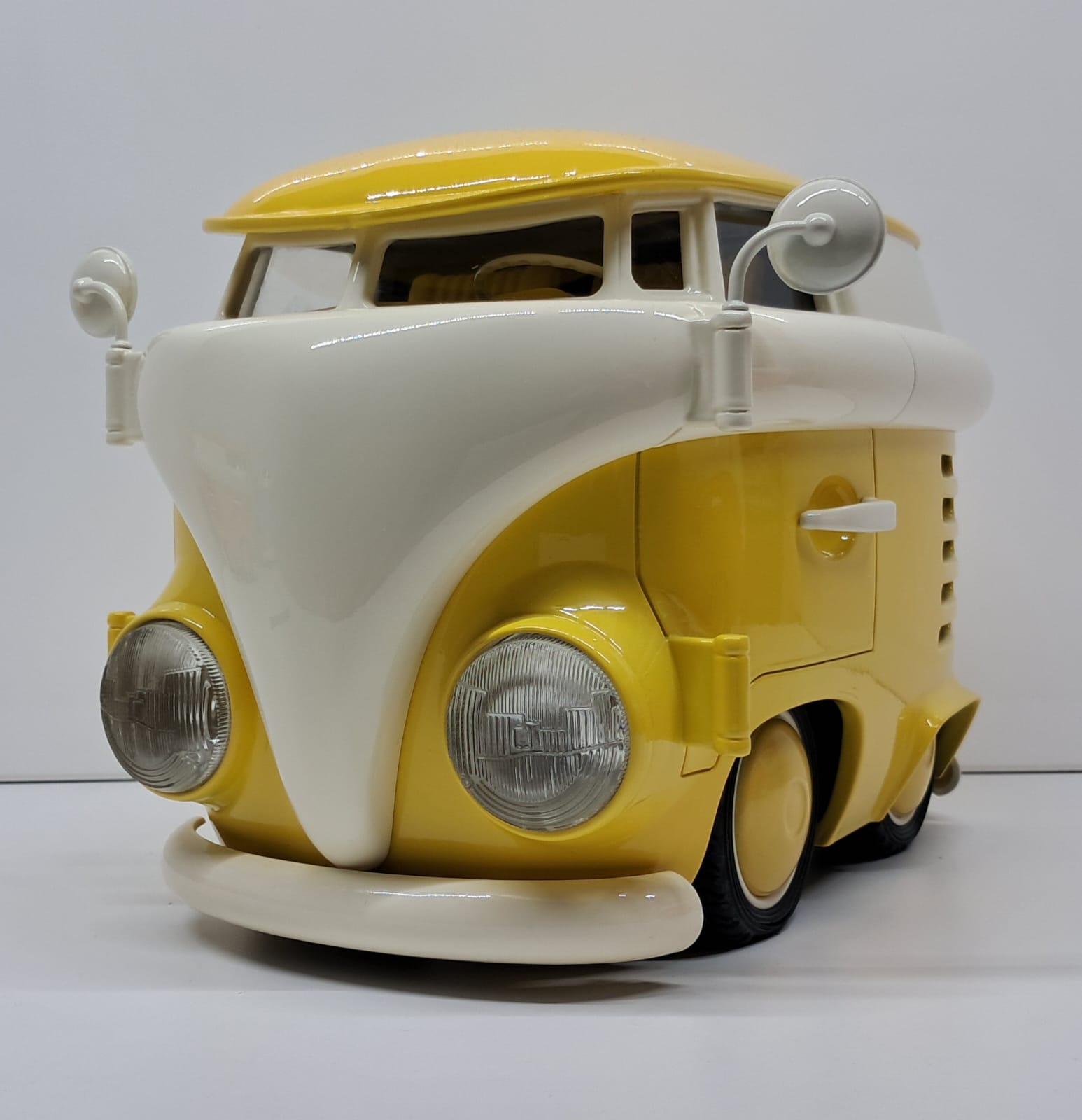 Sculpture 3D - Combi Cartoon Jaune
