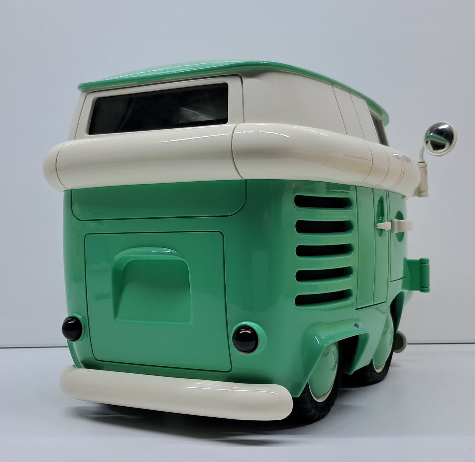 Sculpture 3D - Combi Cartoon Vert – Image 3