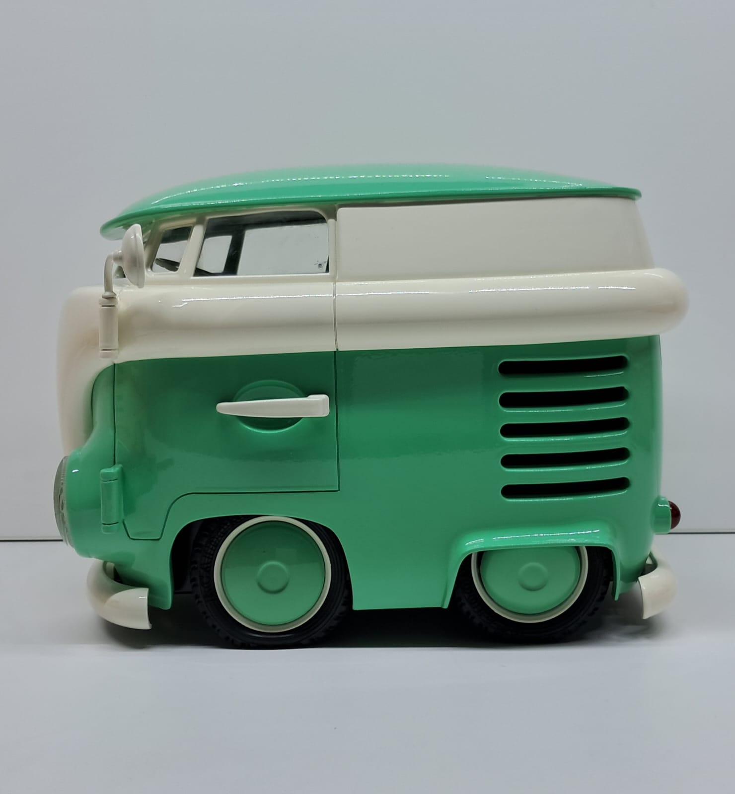 Sculpture 3D - Combi Cartoon Vert – Image 2